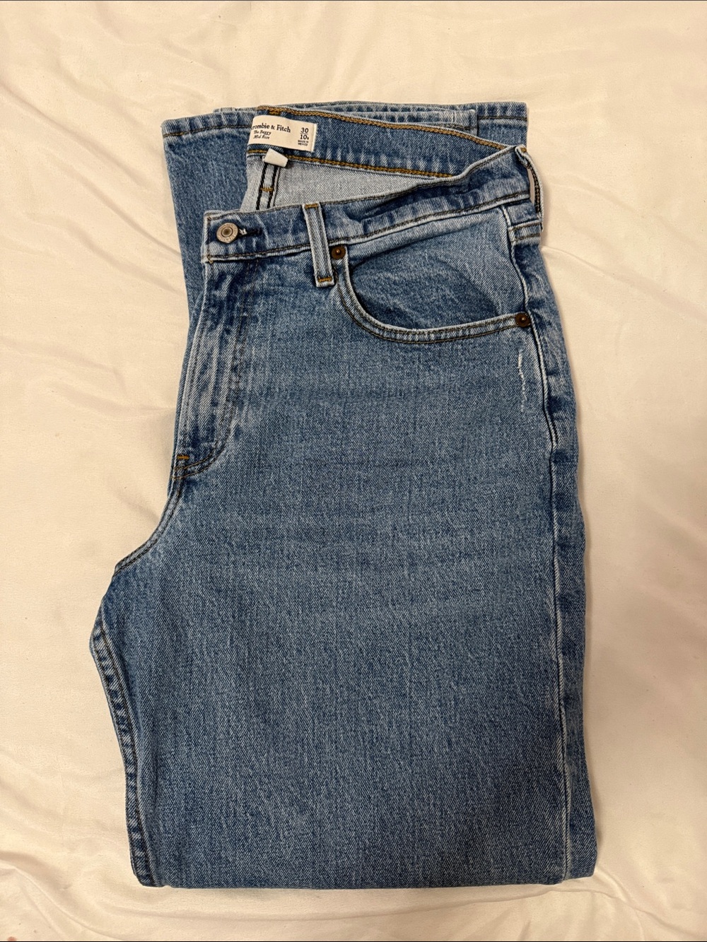 A&F Curve Love Baggy Mid Rise Jean